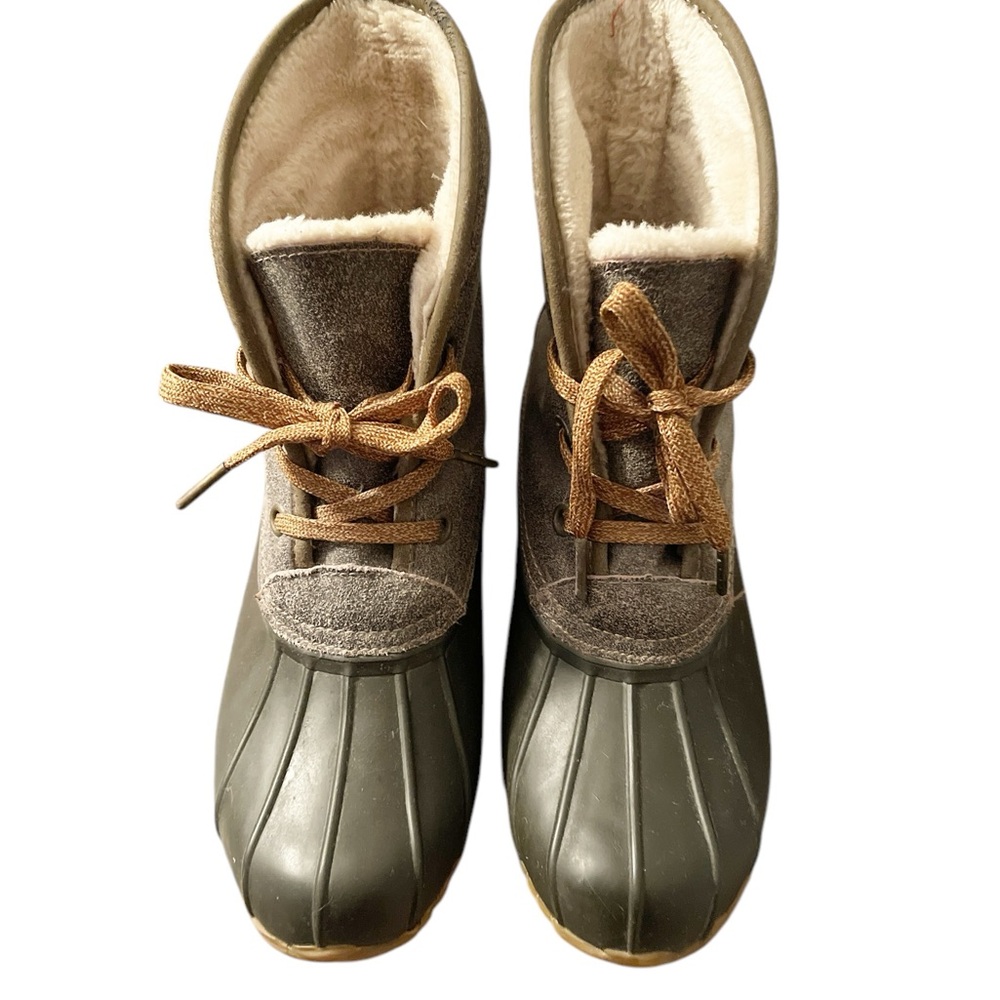 Sporto Duck Boots size 9